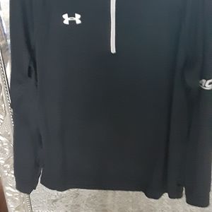 Mans Under Armour Long Sleeve Shirt
